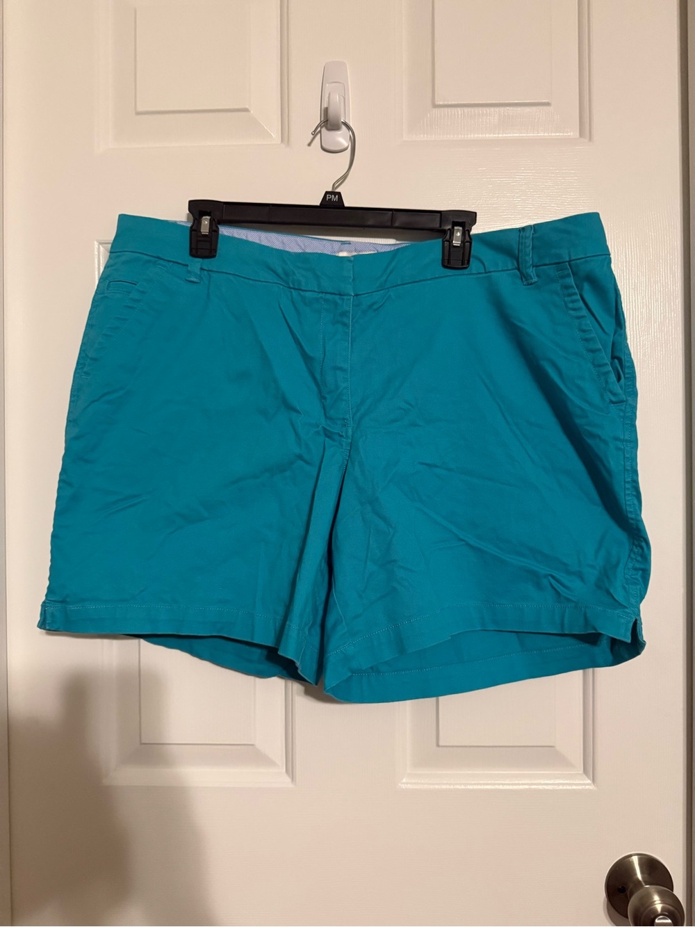 Crown & Ivy Turquoise Blue Chino Stretch Shorts Size 18W